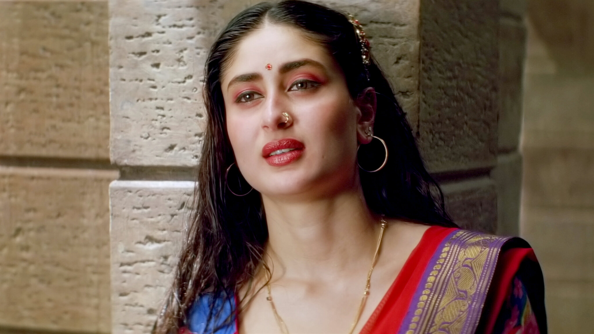 Watch Chameli | Netflix
