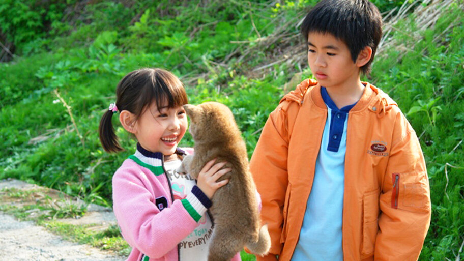 Watch A Tale of Mari and Three Puppies | Netflix