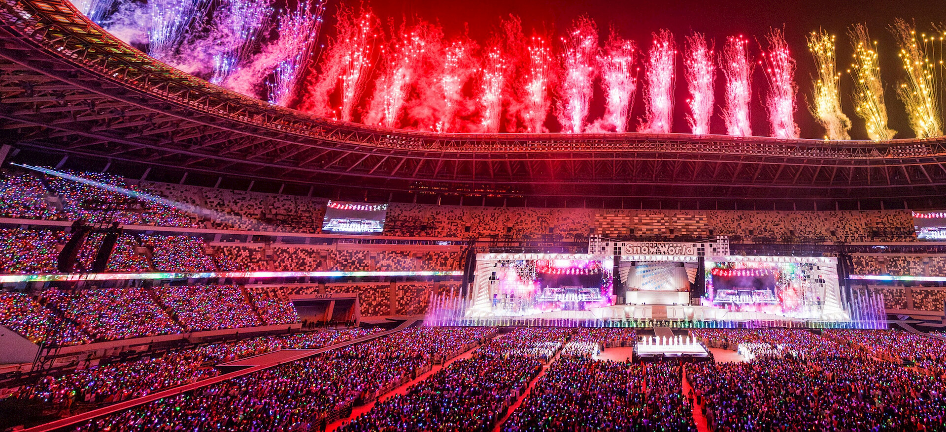aya  World  Man 1st Stadium AAAABT2uW_9KN0rhvSXJFnifz7uPbO